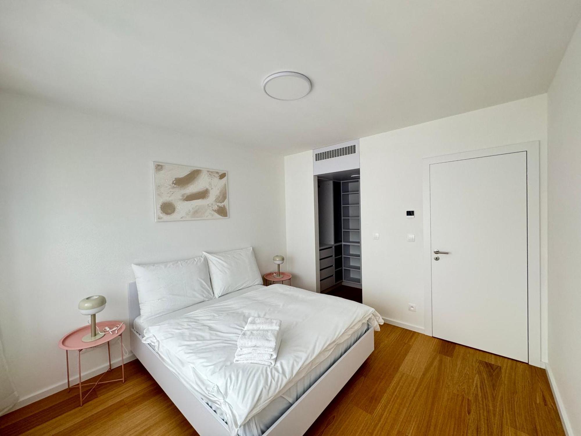 ברטיסלאבה Aurora Apartments מראה חיצוני תמונה